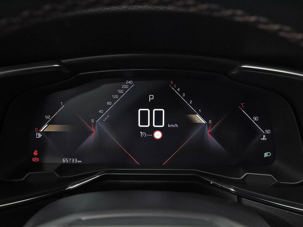 Foto DS Automobiles DS 7 10