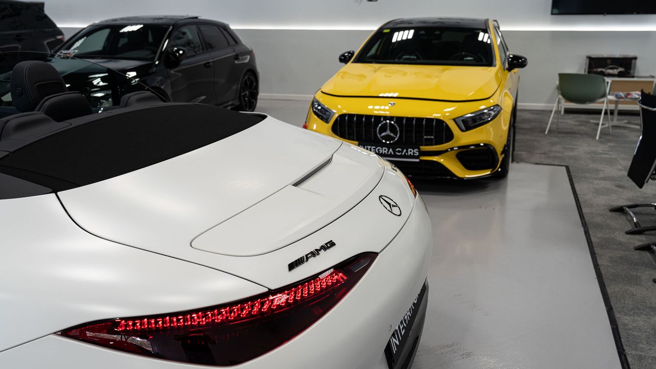 Foto Mercedes-Benz AMG SL 35