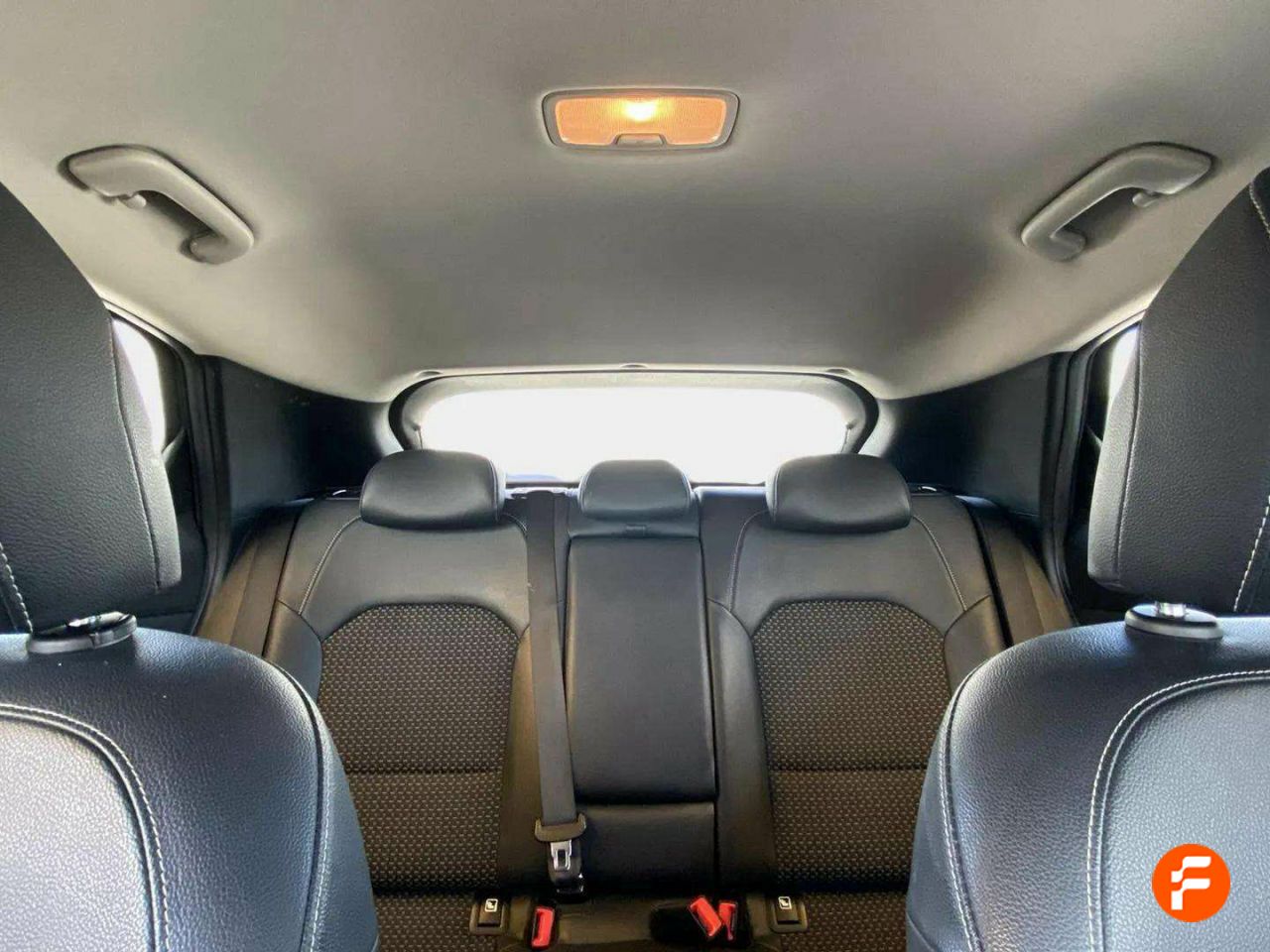 Foto Kia XCeed 16