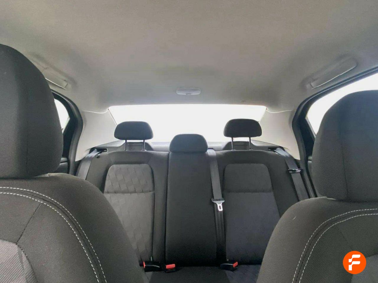 Foto Citroën C-Elysèe 16