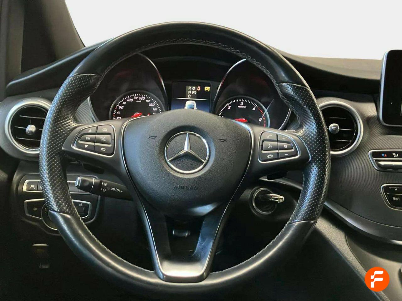 Foto Mercedes-Benz Clase V 11
