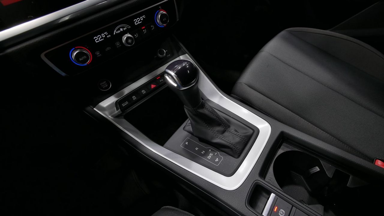 Foto Audi Q3 10