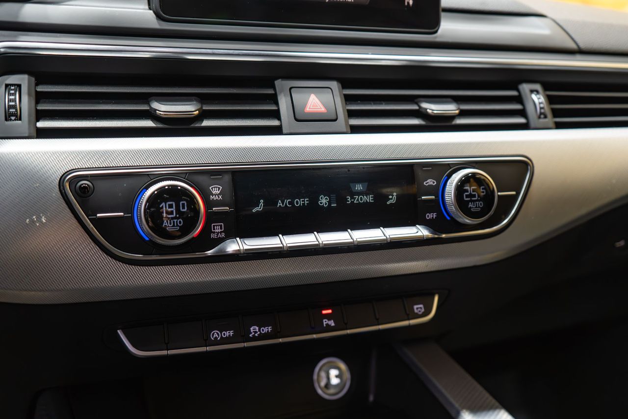 Foto Audi A4 10