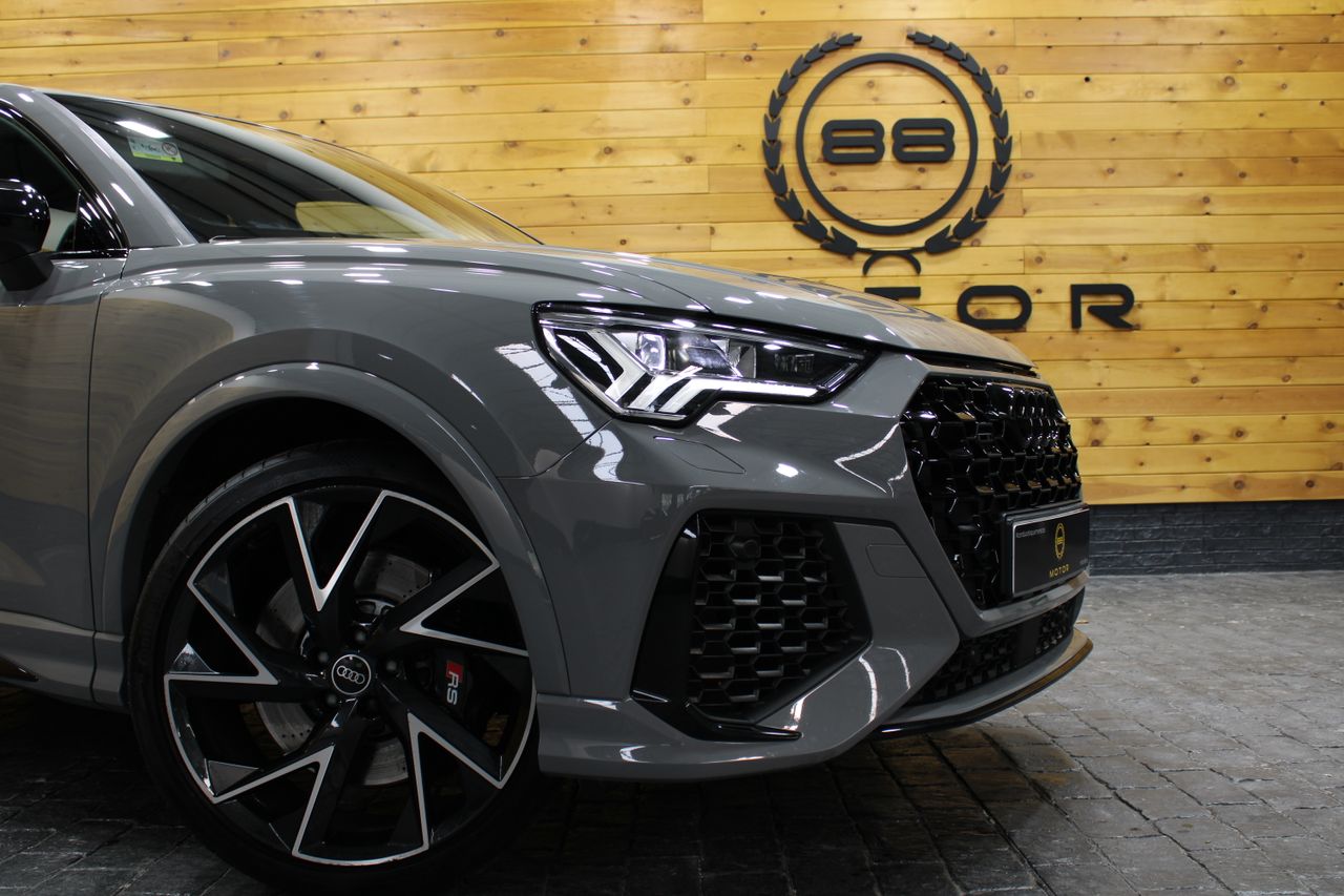 Foto Audi Q3 26