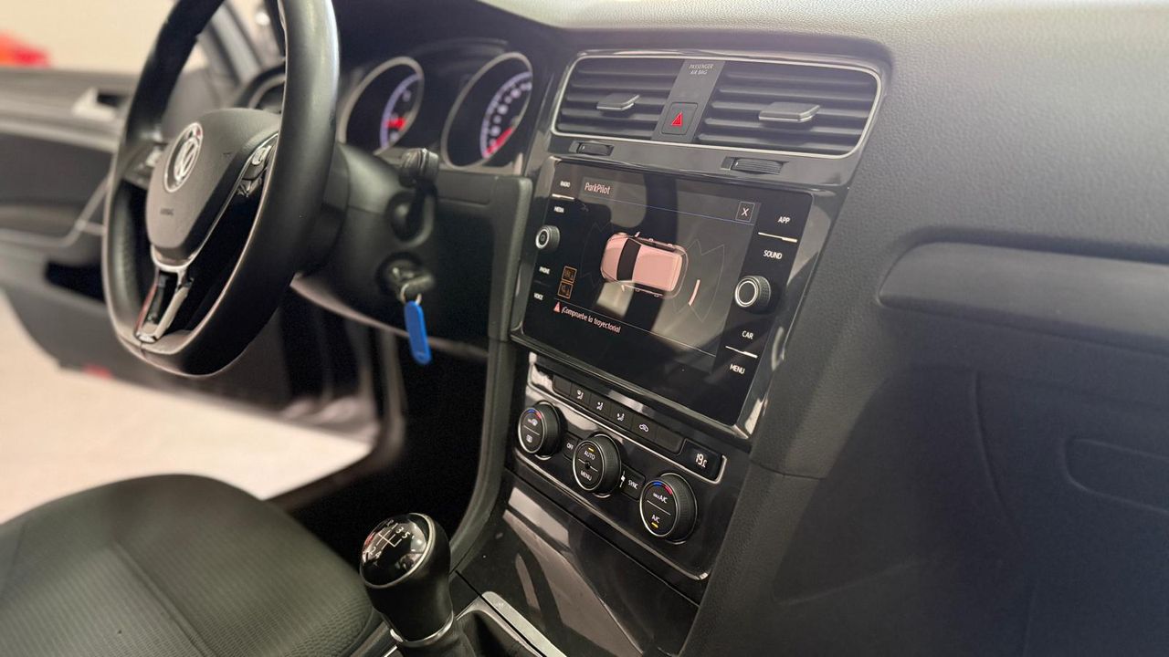 Foto Volkswagen Golf 14