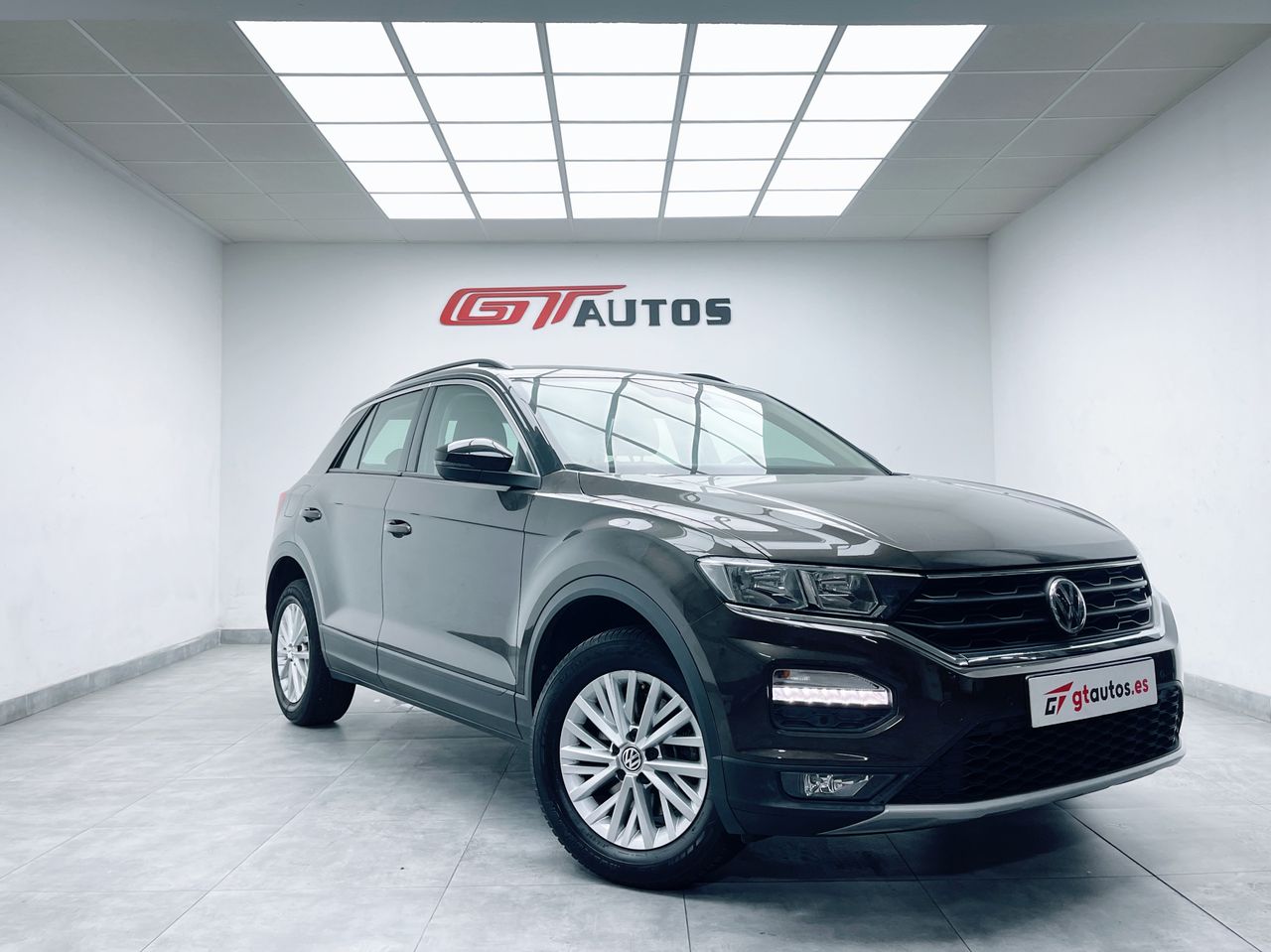 Foto Volkswagen T-Roc 6