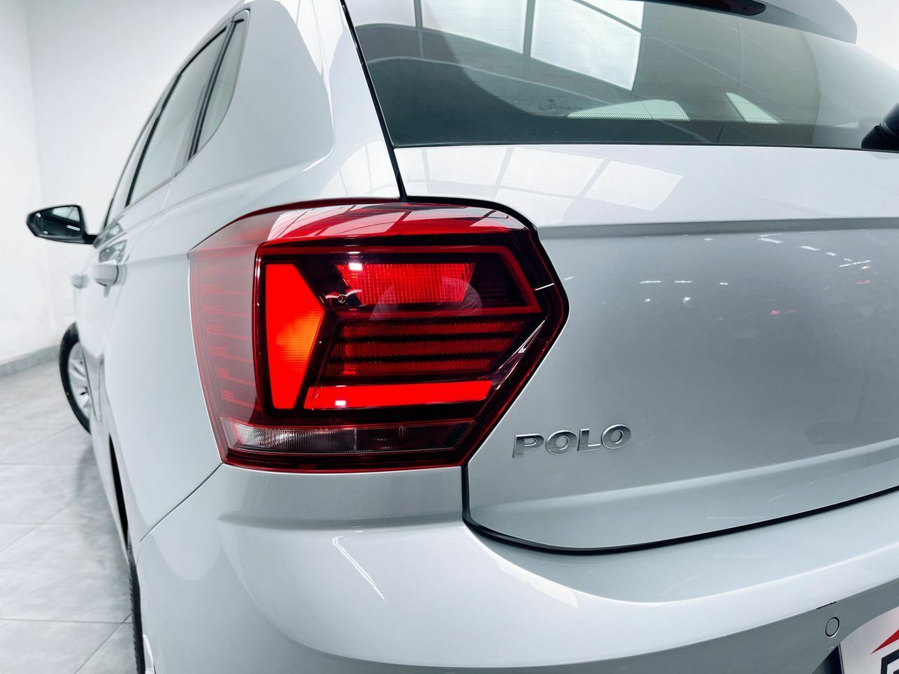 Foto Volkswagen Polo 14