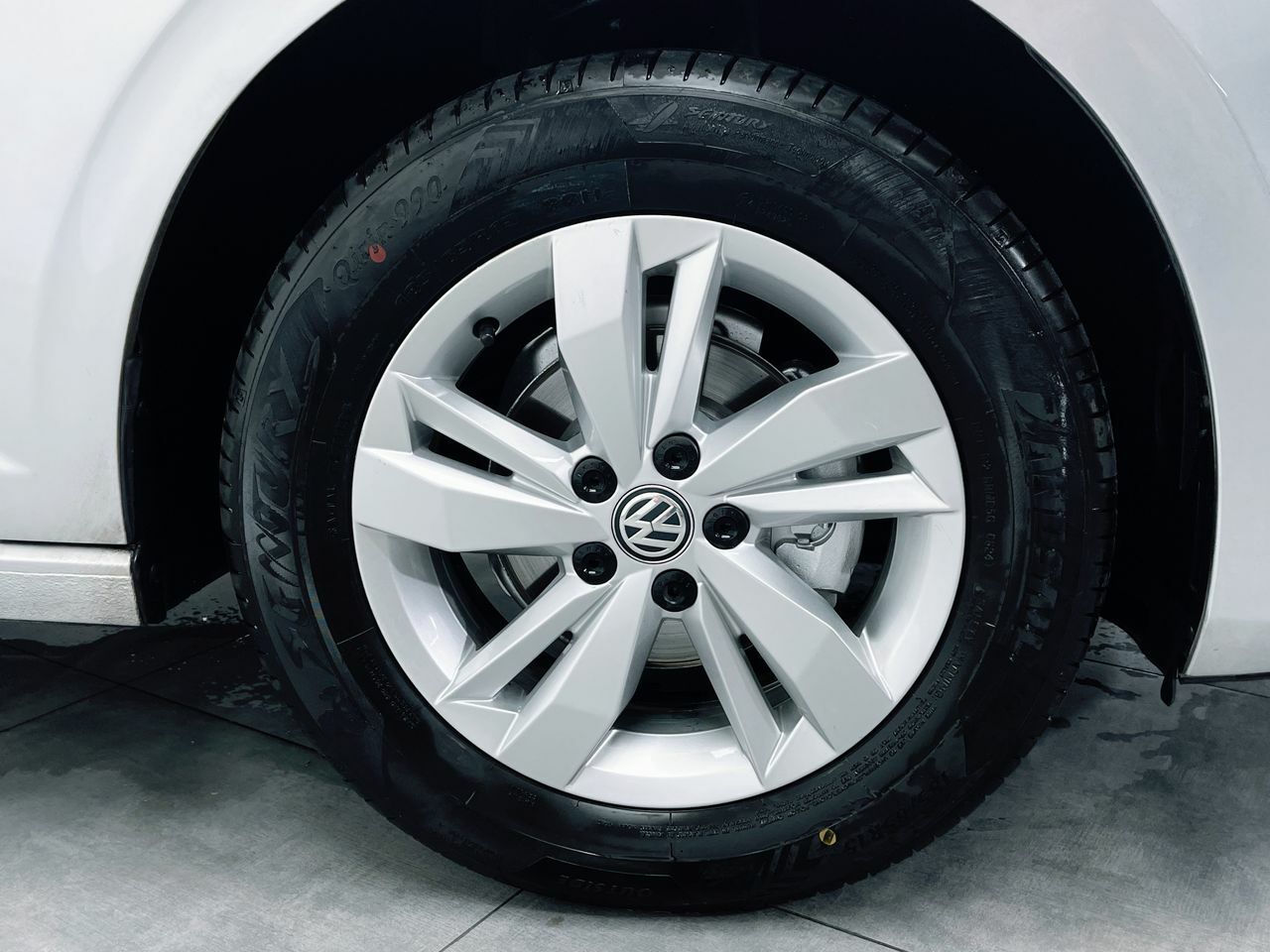 Foto Volkswagen Polo 24