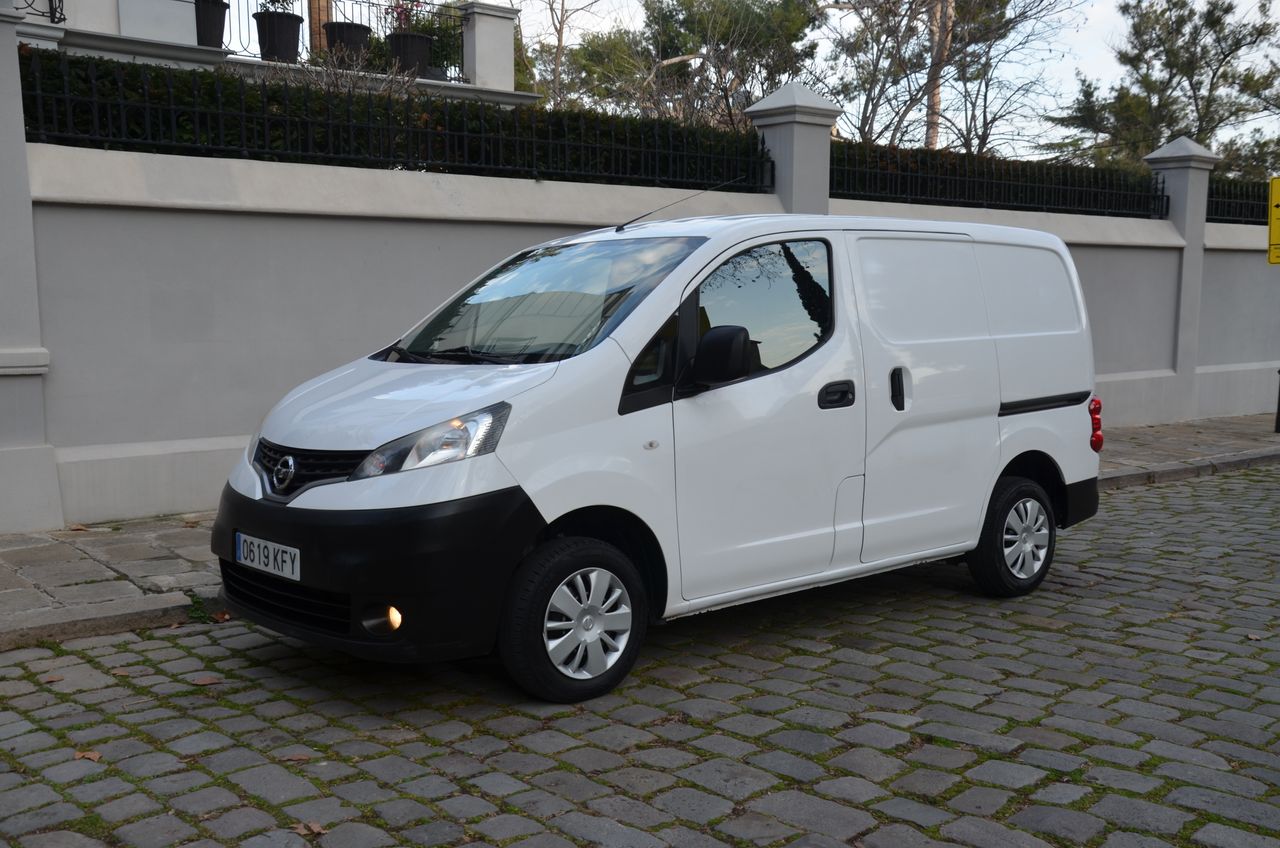 Foto Nissan NV200 12