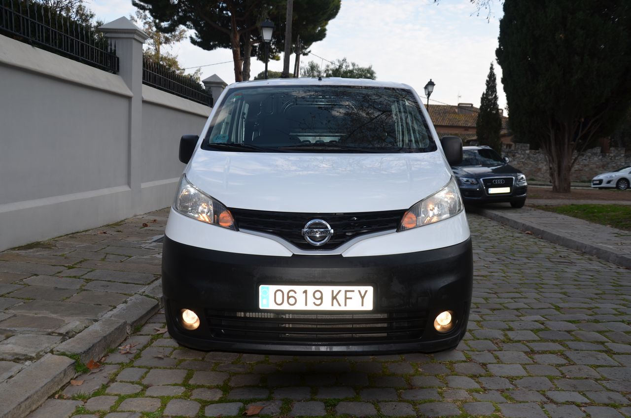 Foto Nissan NV200 19