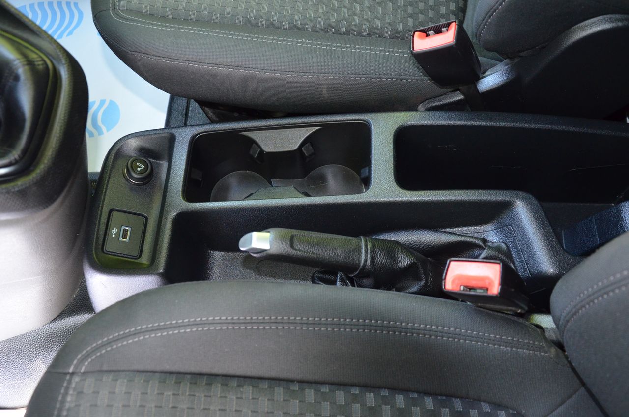 Foto Ford Transit Connect 23