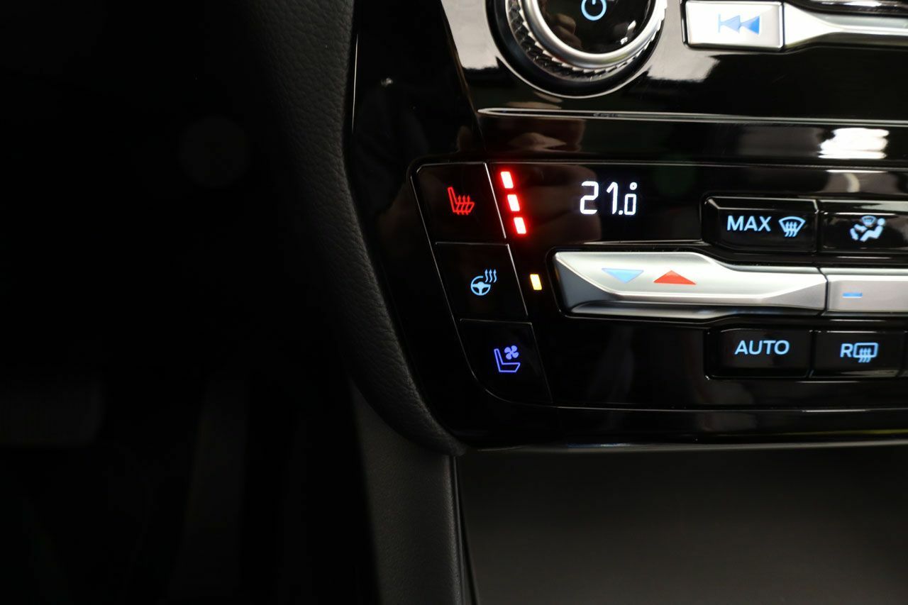 Foto Ford Explorer 16