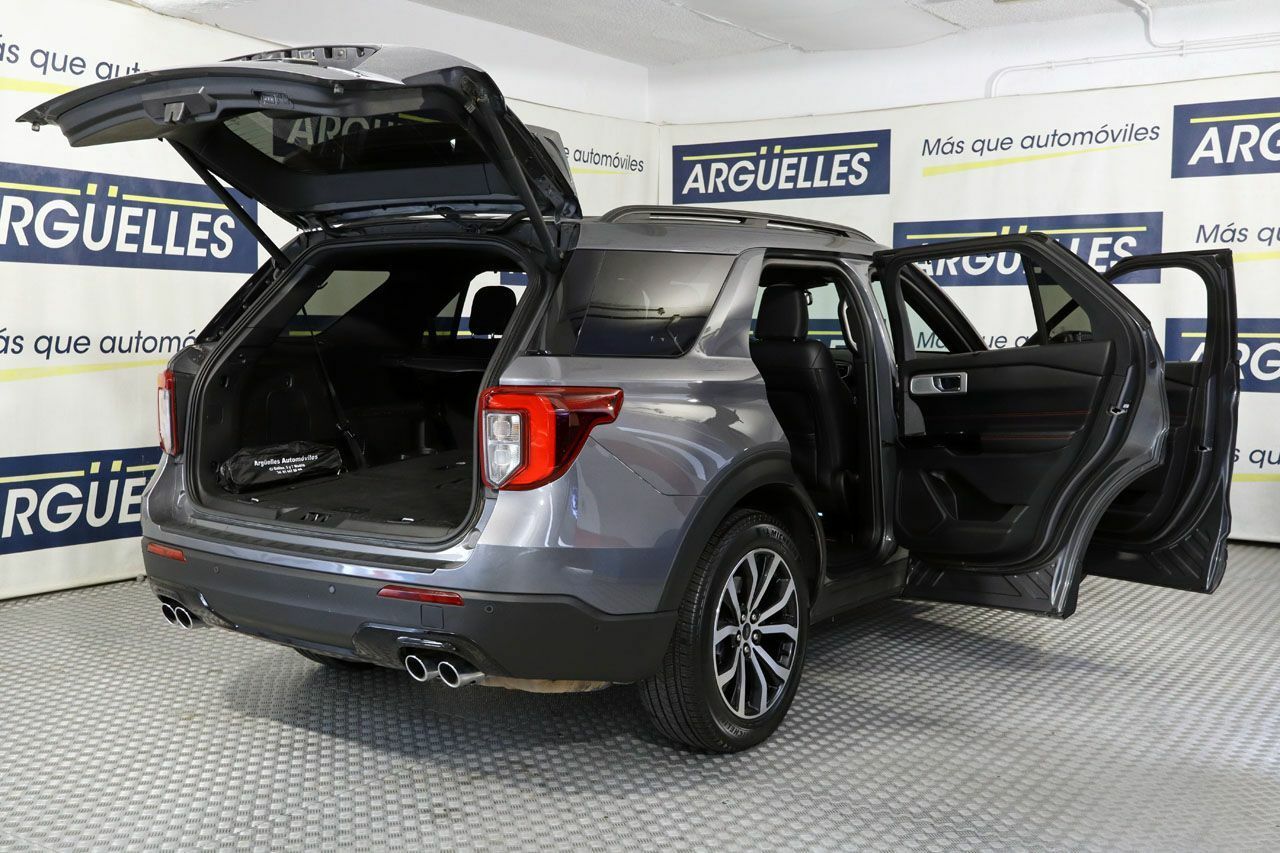 Foto Ford Explorer 31