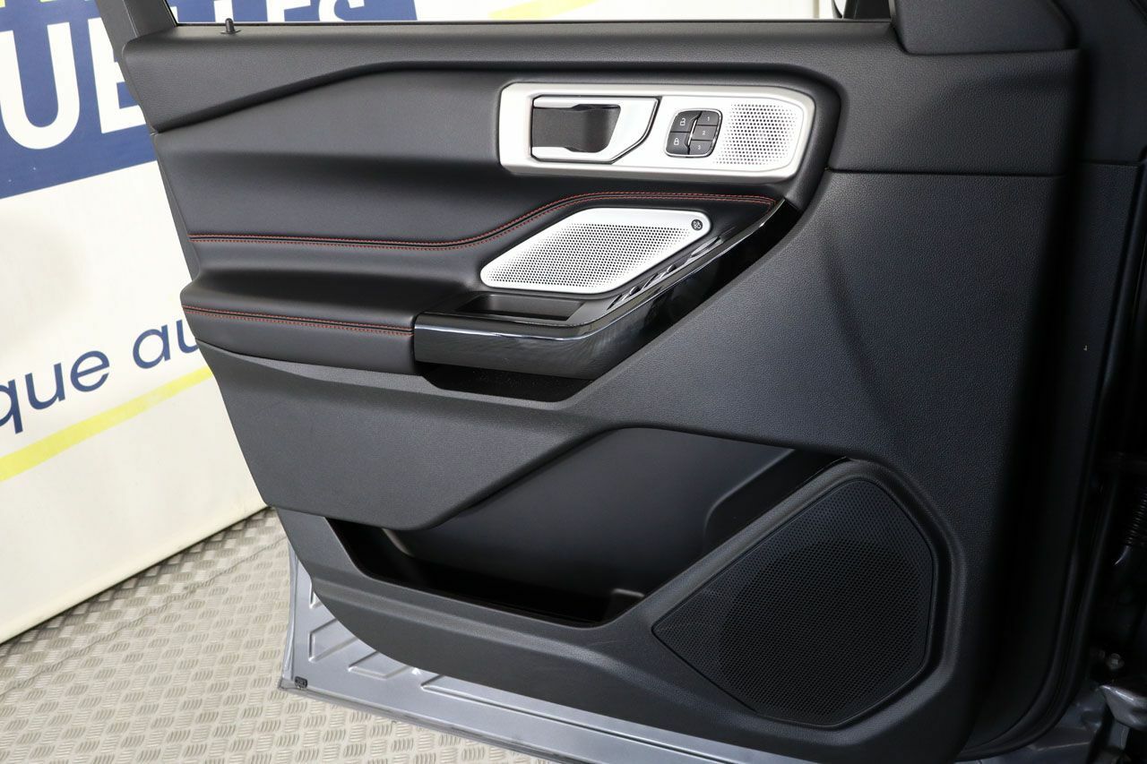 Foto Ford Explorer 36
