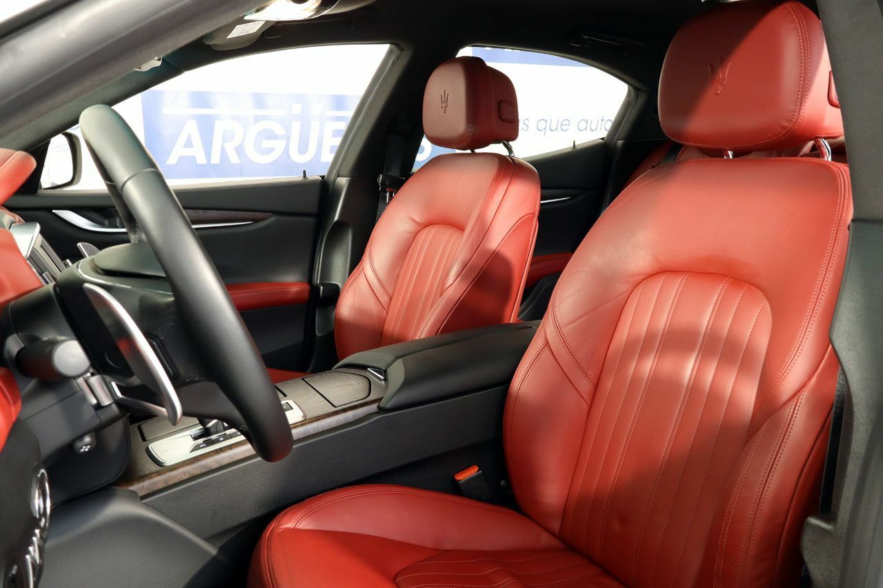 Foto Maserati Ghibli 16