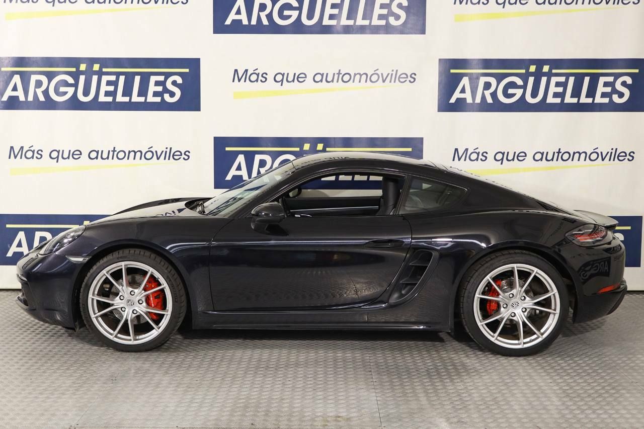 Foto Porsche 718 4