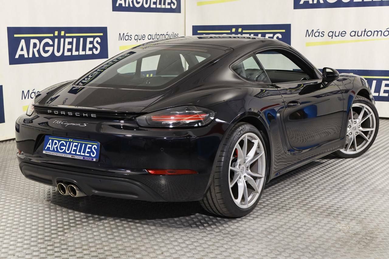 Foto Porsche 718 6