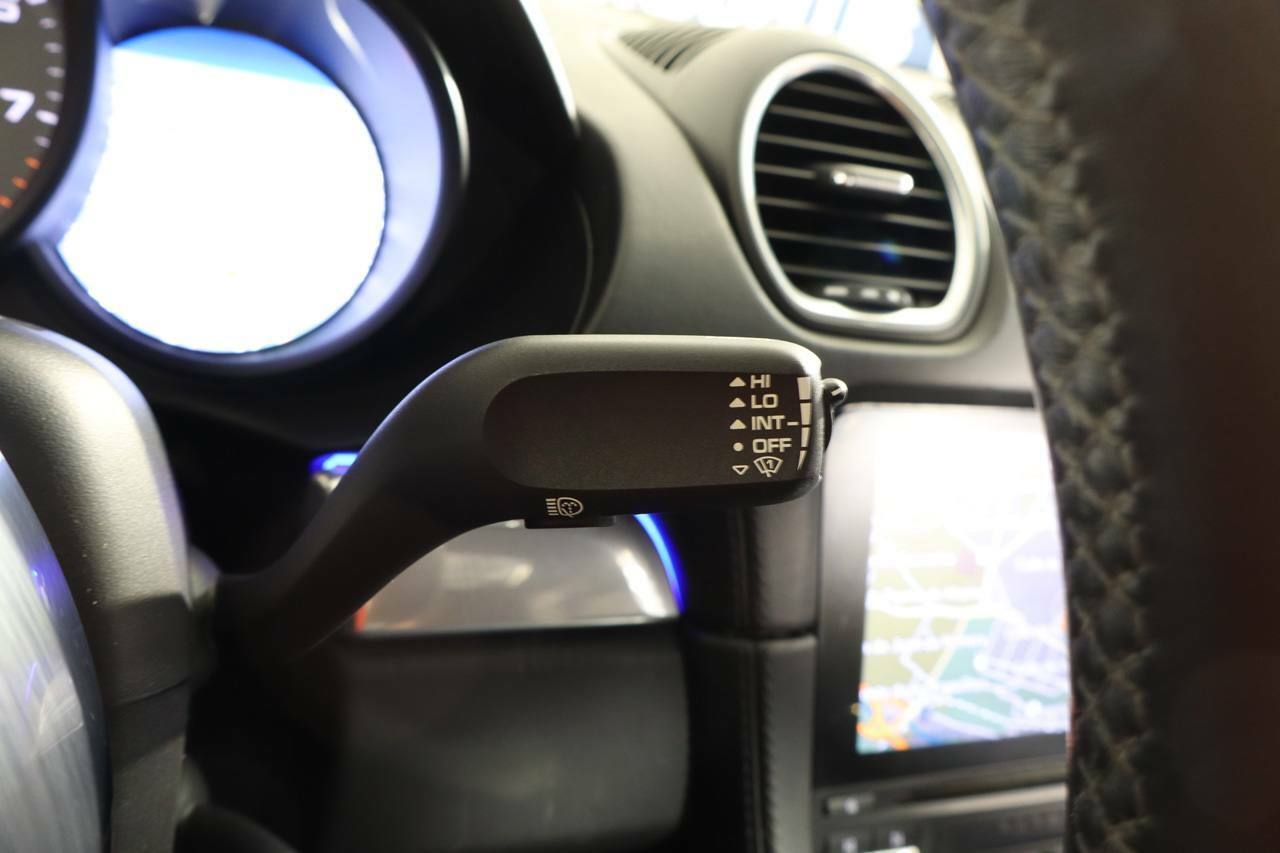 Foto Porsche 718 28