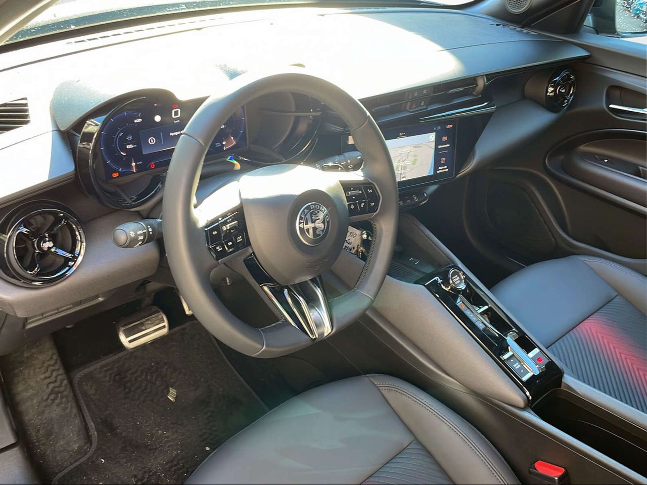 Foto Alfa Romeo Junior 13