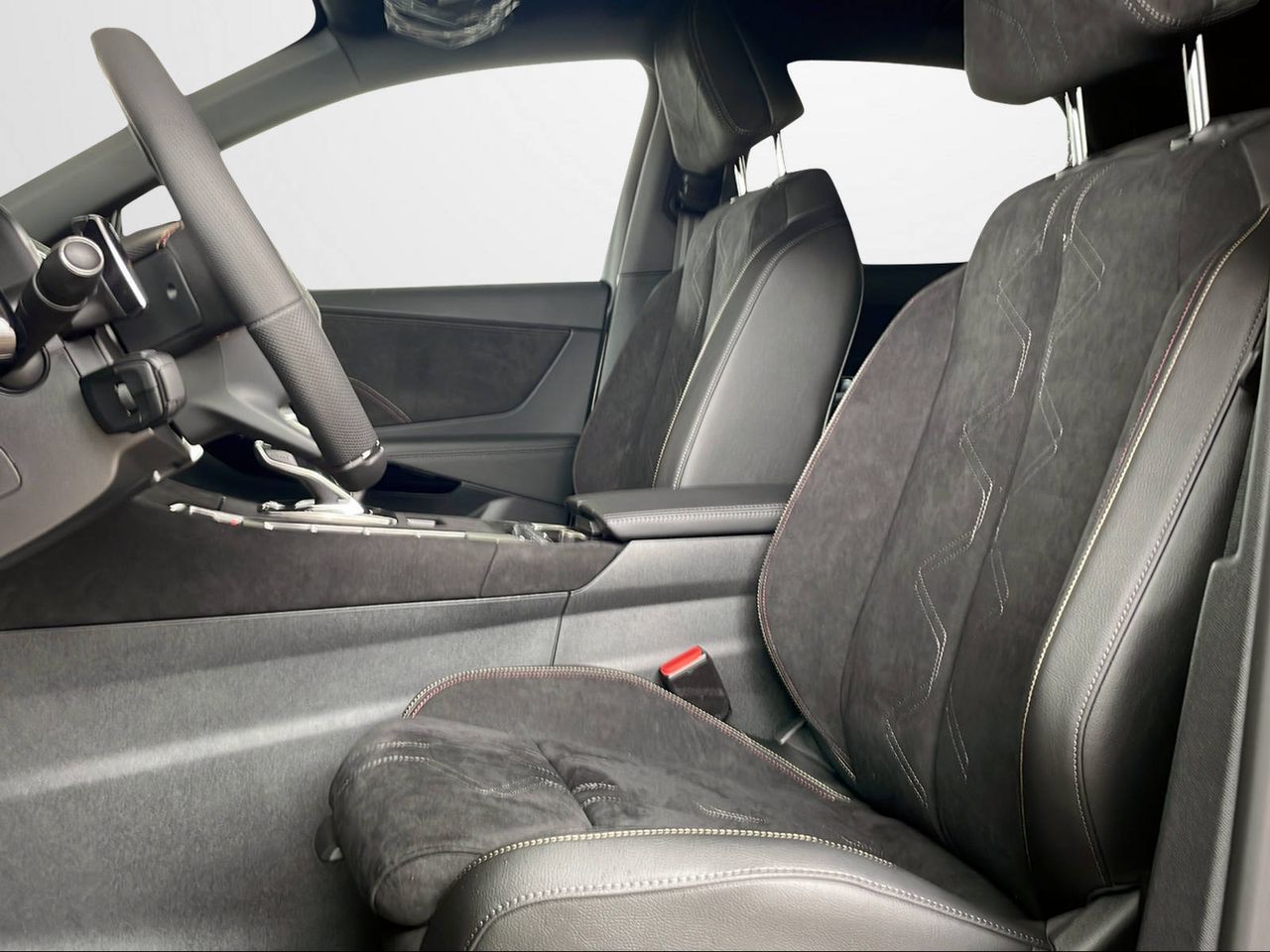 Foto DS Automobiles DS 7 11