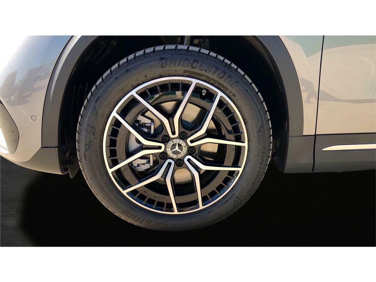 Foto Mercedes-Benz EQA 5