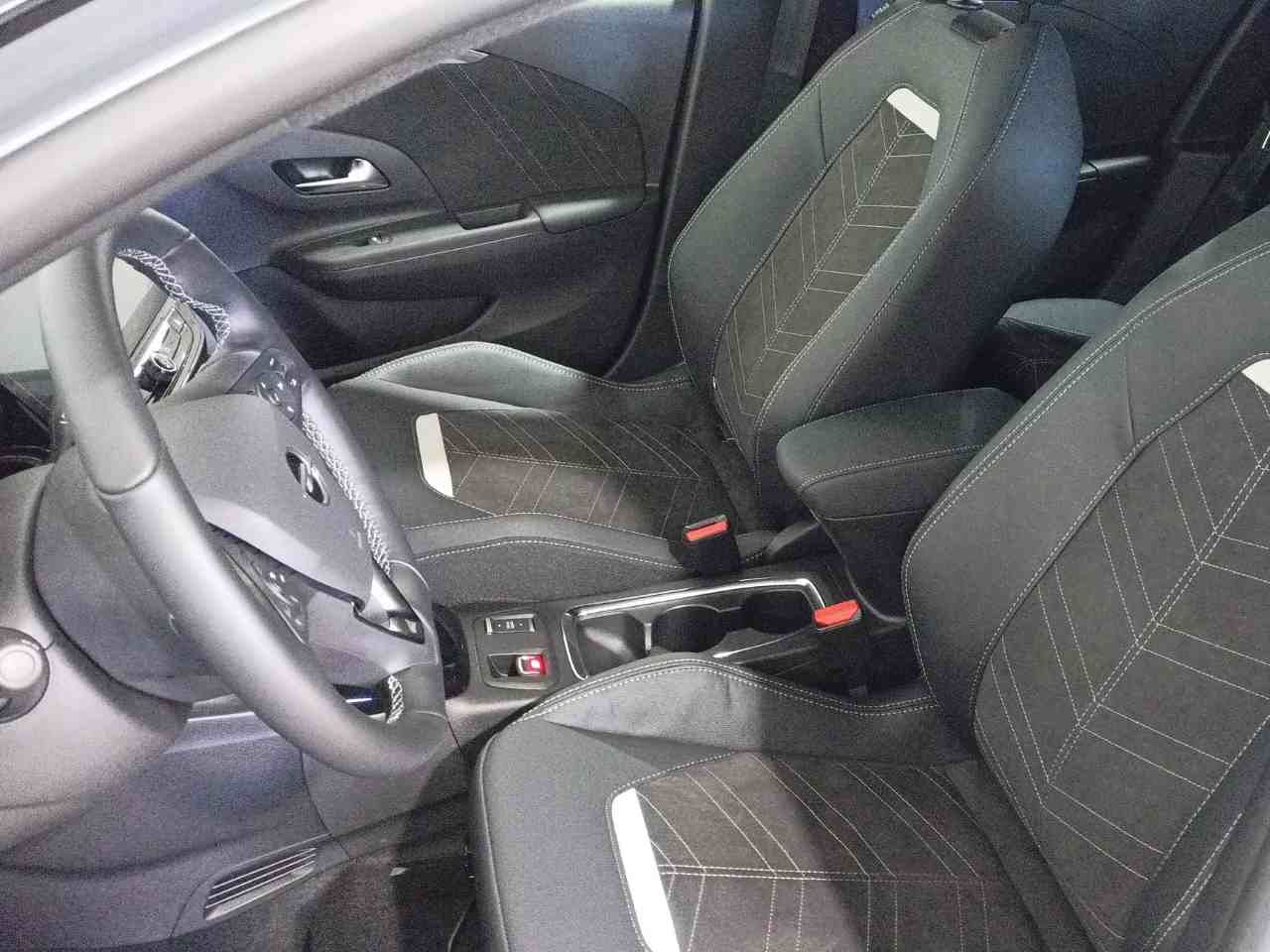 Foto Opel Corsa 12