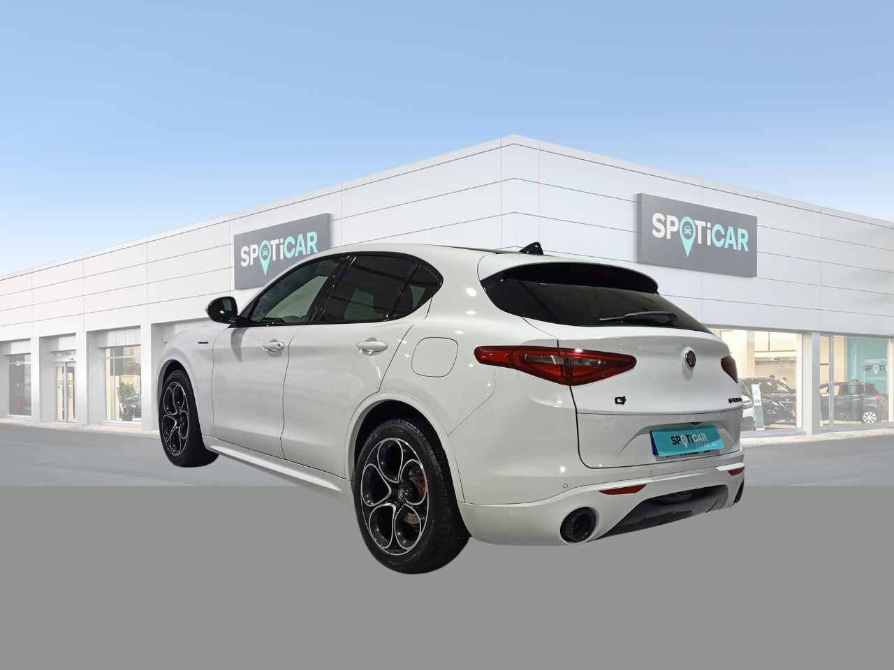 Foto Alfa Romeo Stelvio 5