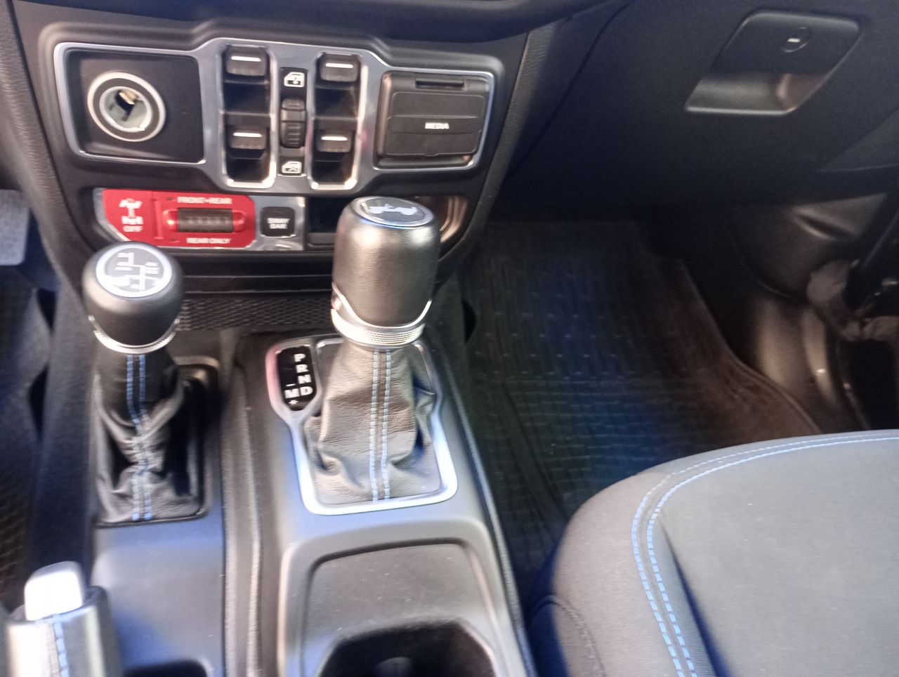 Foto Jeep Wrangler 27