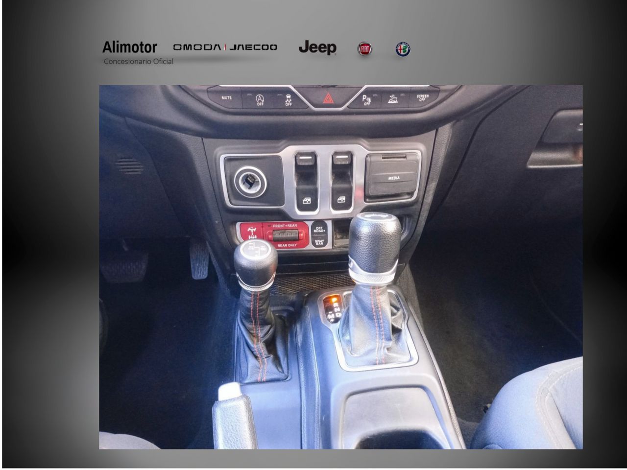 Foto Jeep Wrangler 13