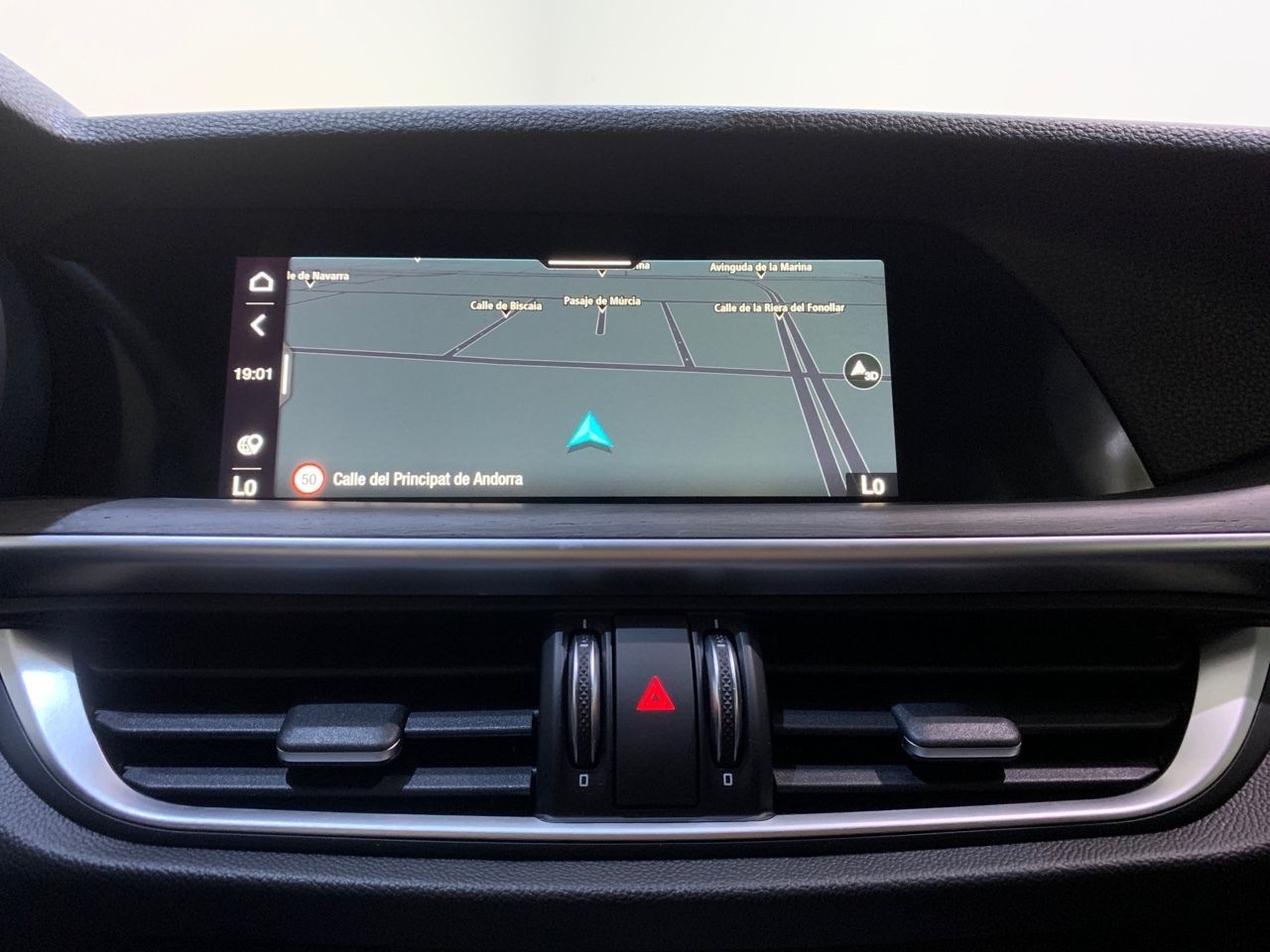 Foto Alfa Romeo Stelvio 19