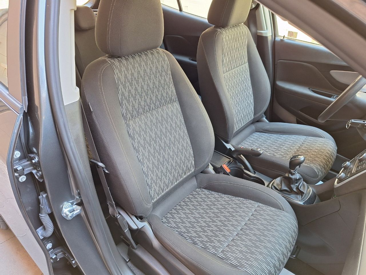 Foto Opel Mokka 11