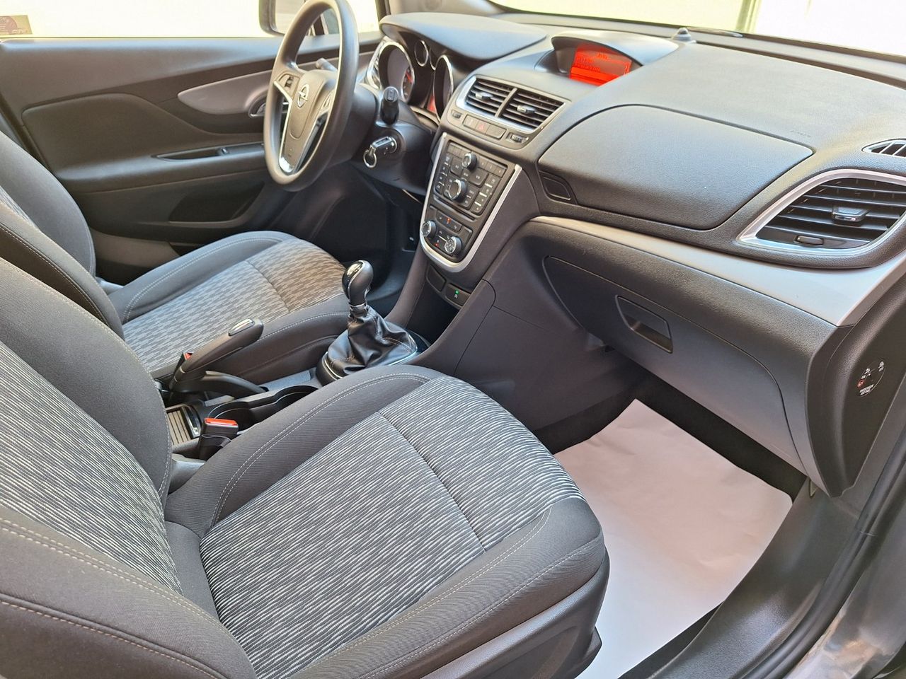 Foto Opel Mokka 12