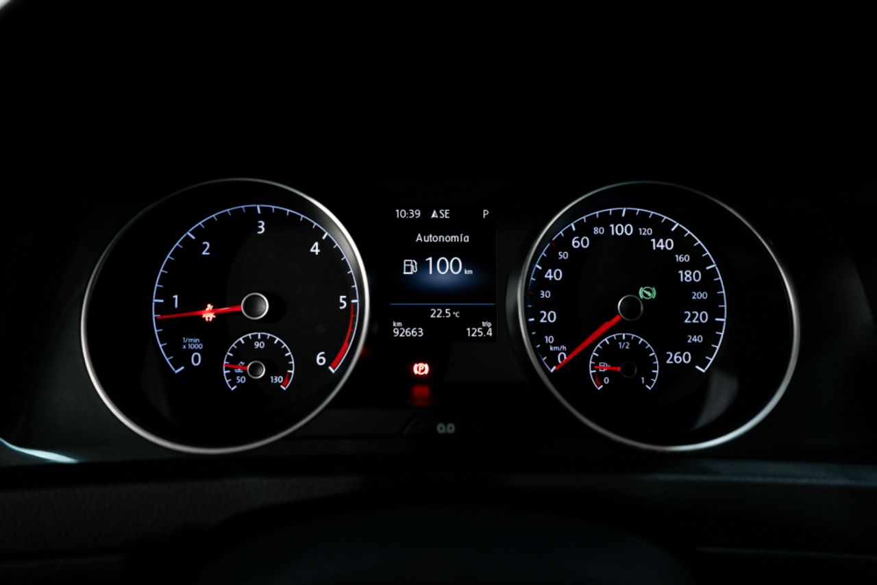 Foto Volkswagen Golf 14