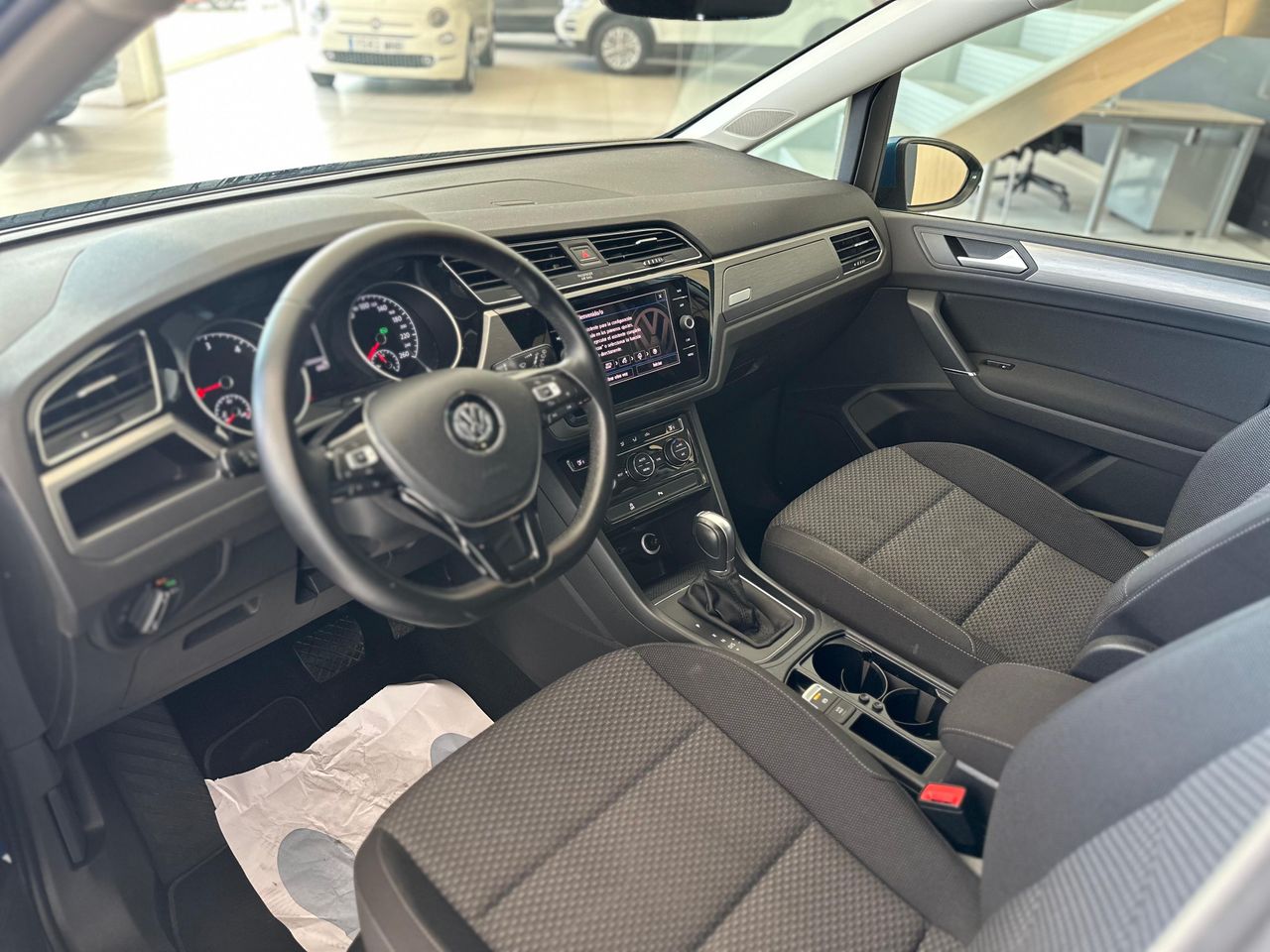 Foto Volkswagen Touran 18