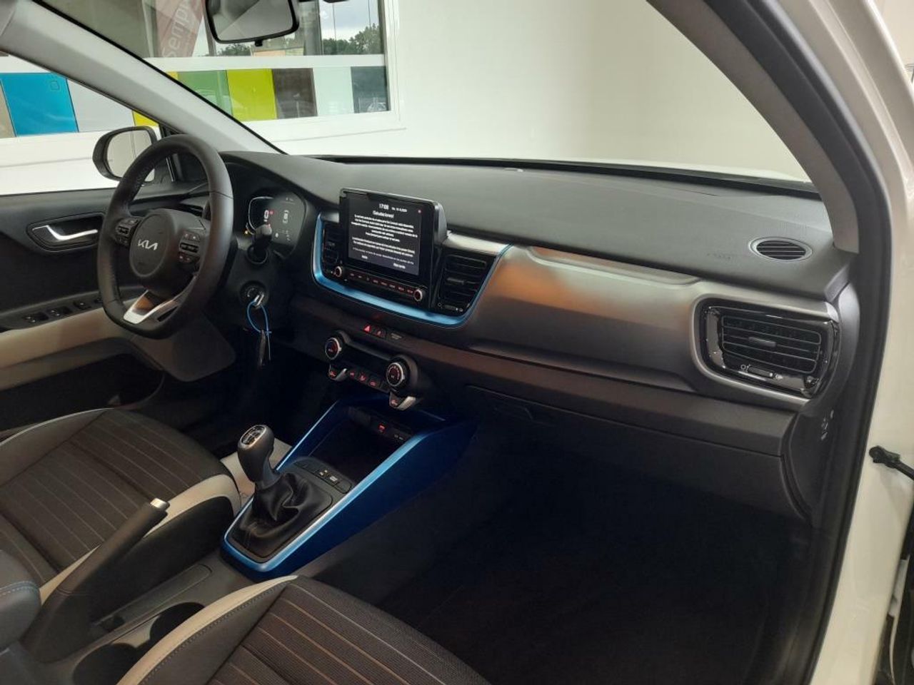 Foto Kia Stonic 13