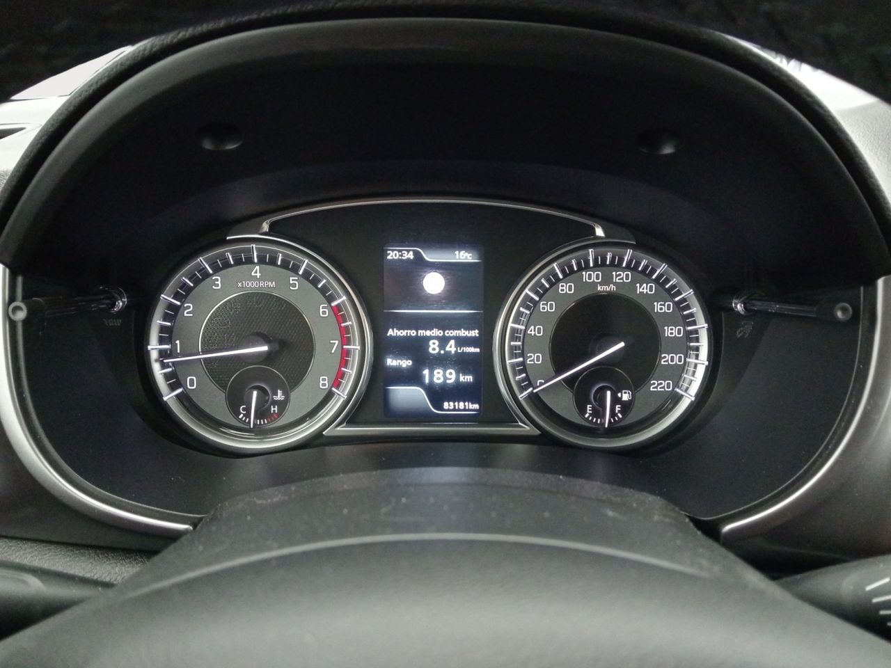Foto Suzuki Vitara 10