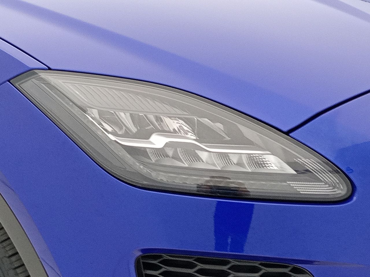 Foto Jaguar E-Pace 24