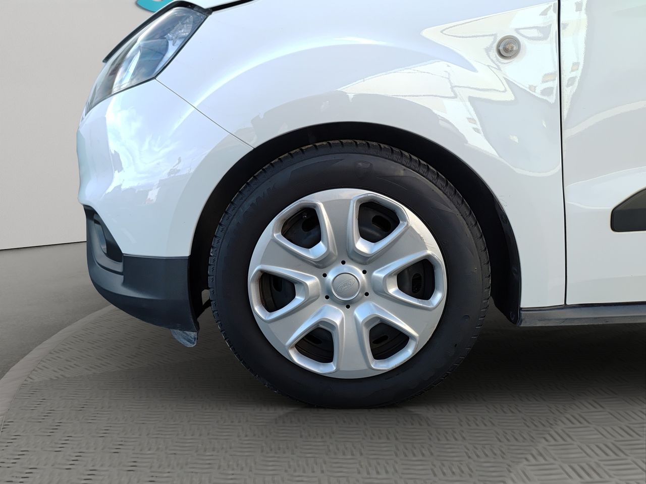 Foto Ford Transit  Courier 15