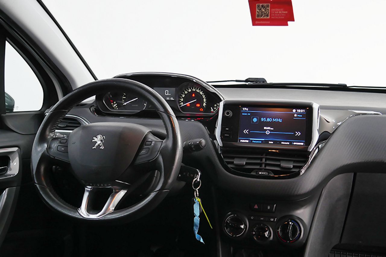 Foto Peugeot 2008 5