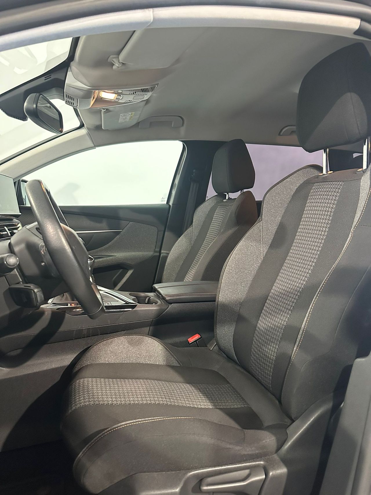 Foto Peugeot 5008 10