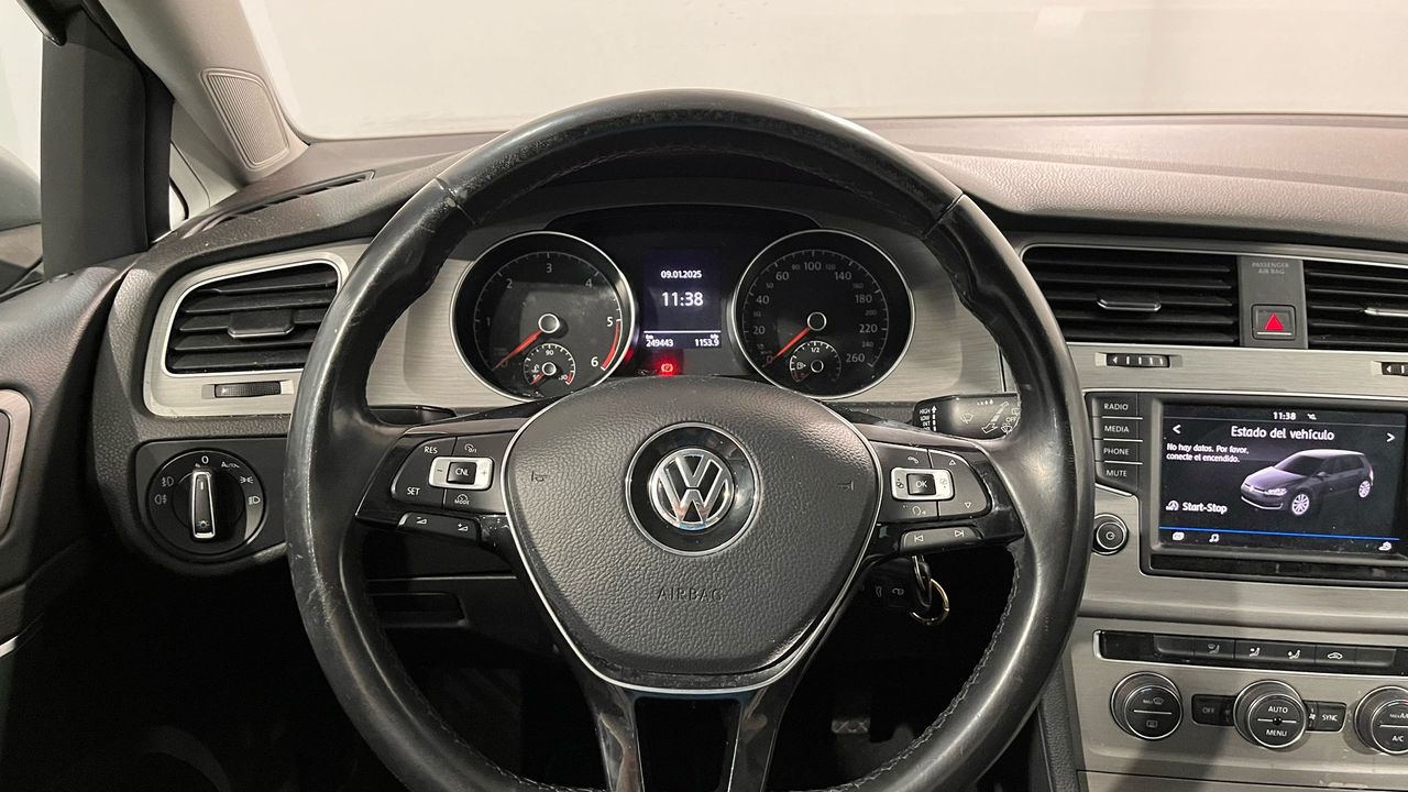 Foto Volkswagen Golf 10