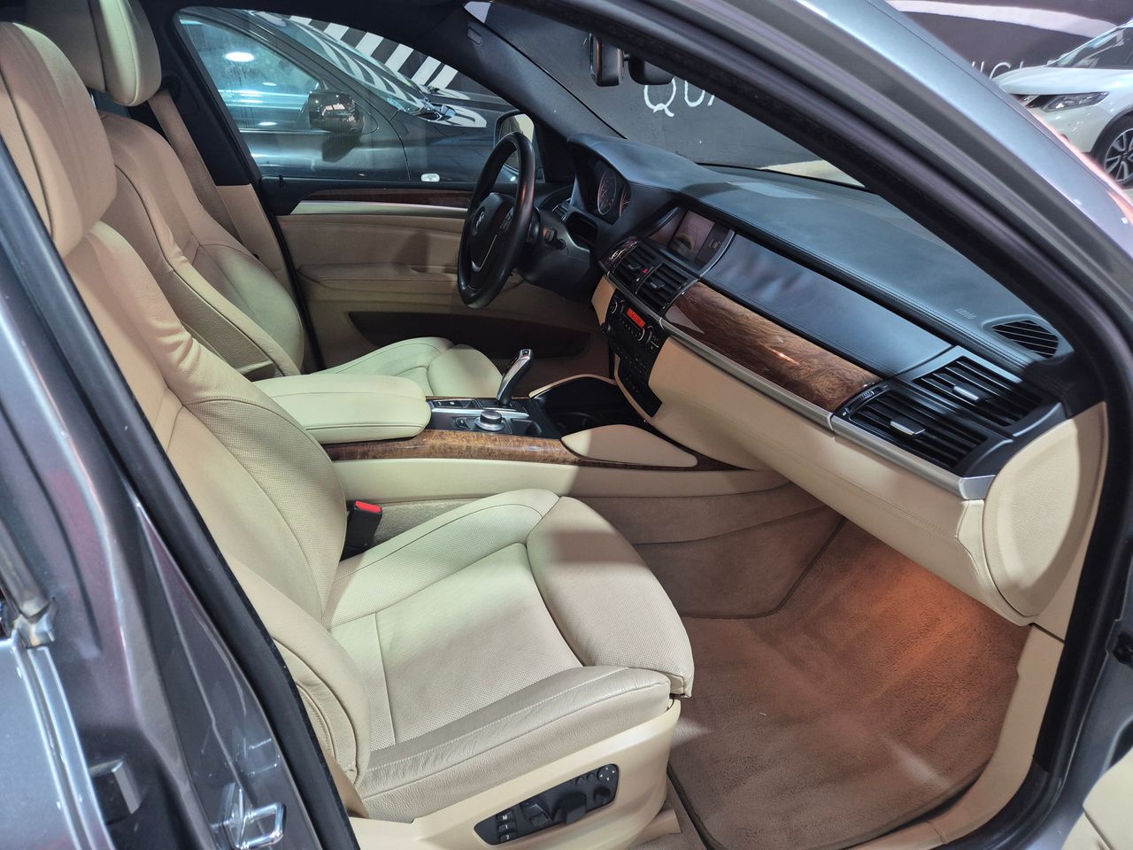 Foto BMW X6 5