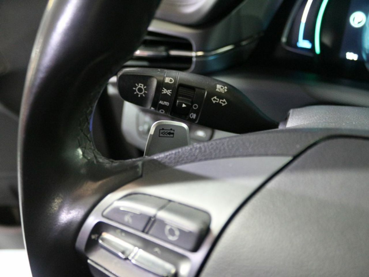 Foto Hyundai IONIQ 22