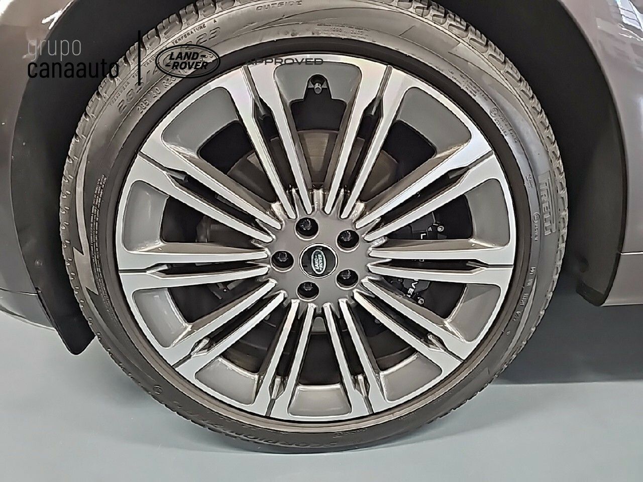 Foto Land-Rover Range Rover 9
