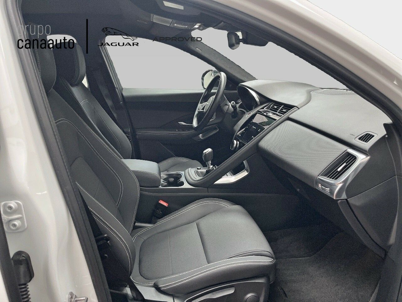 Foto Jaguar E-Pace 4