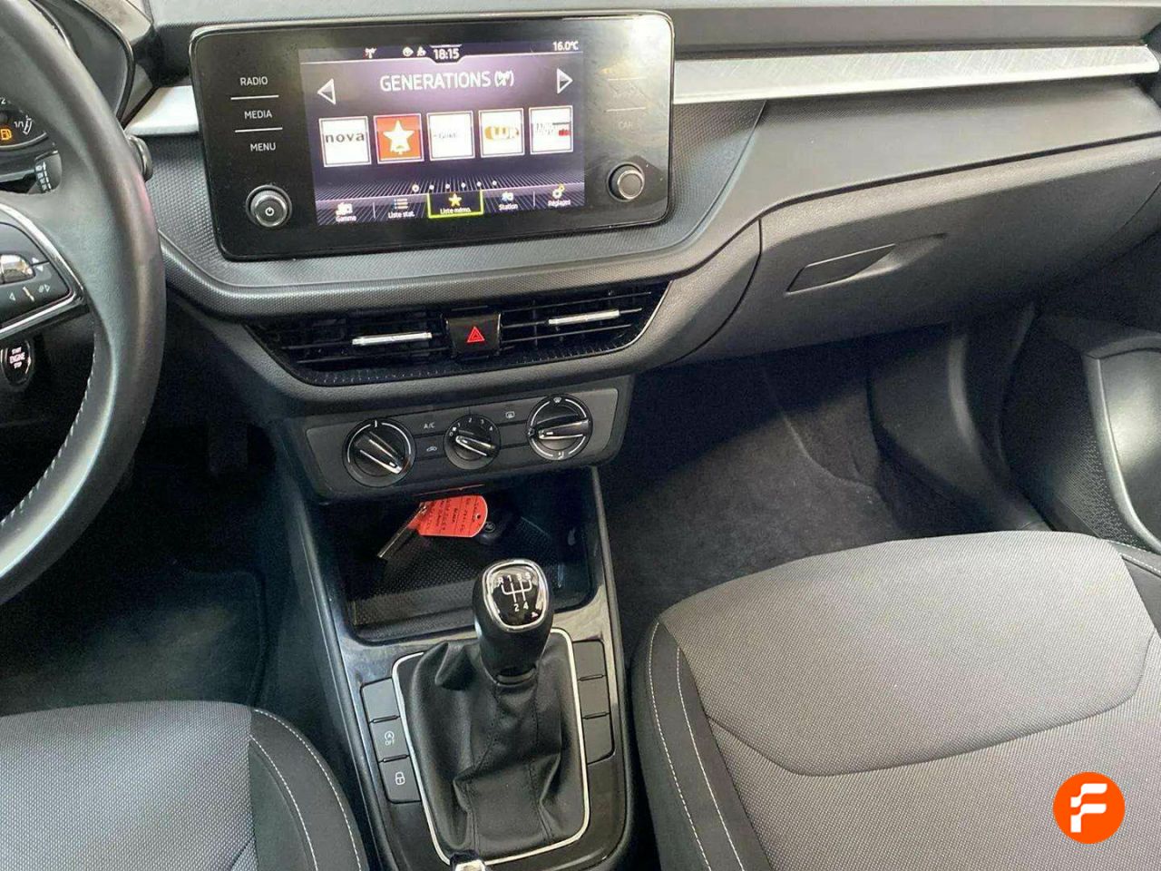 Foto Skoda Fabia 15