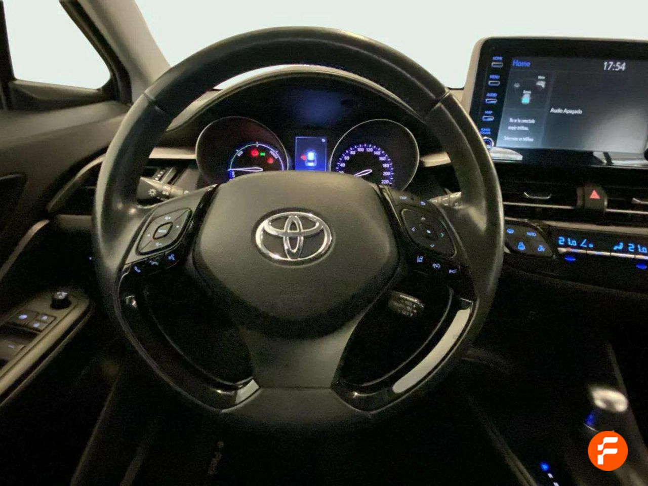 Foto Toyota C-HR 12