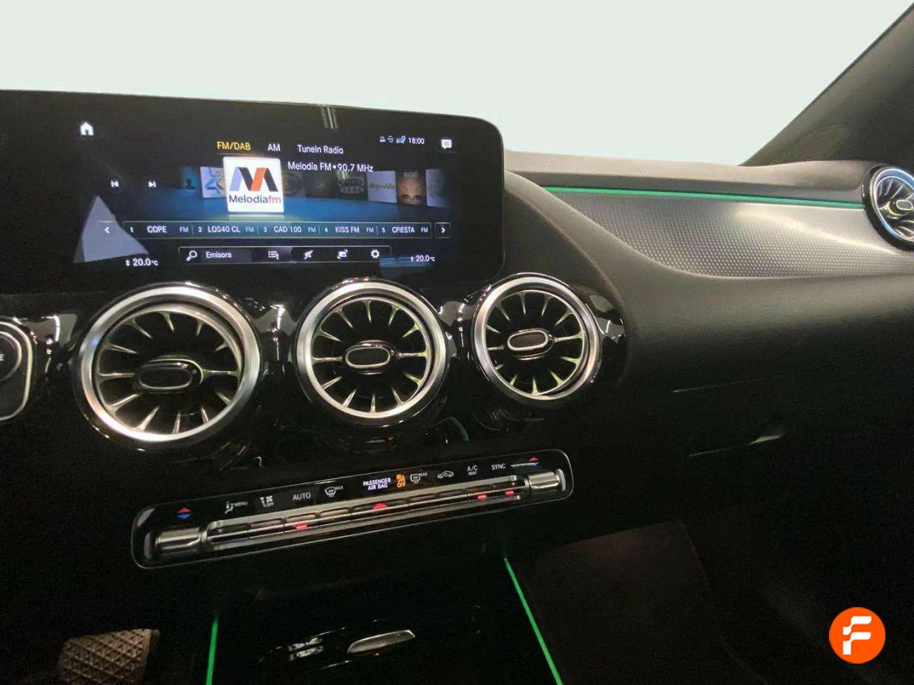 Foto Mercedes-Benz Clase GLA 11