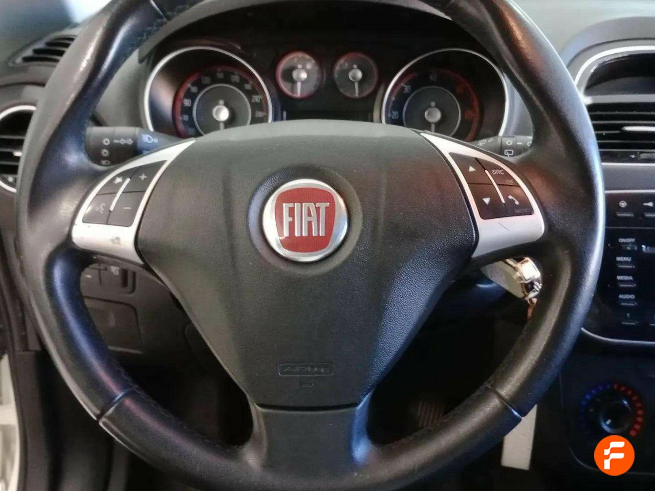 Foto Fiat Punto 9