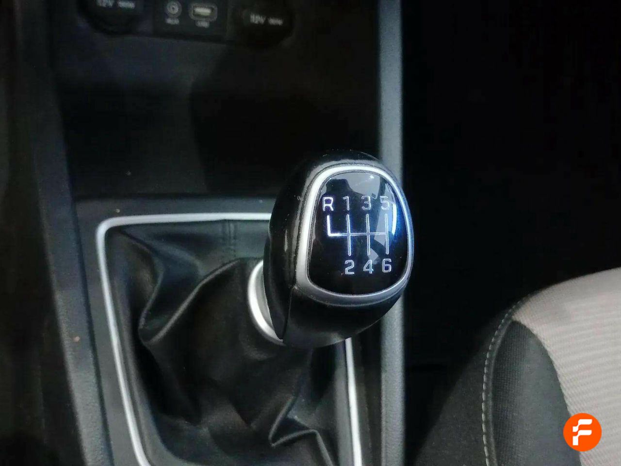 Foto Hyundai i20 15
